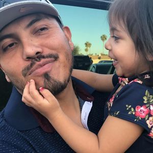 Meet your Posher, Victor manuel